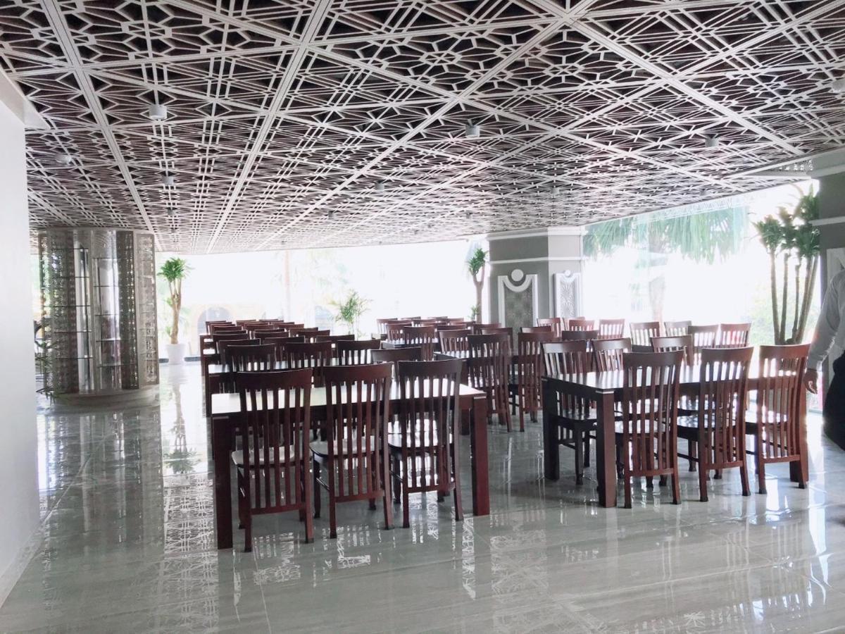 Holiday 2 Hotel 껀터 외부 사진