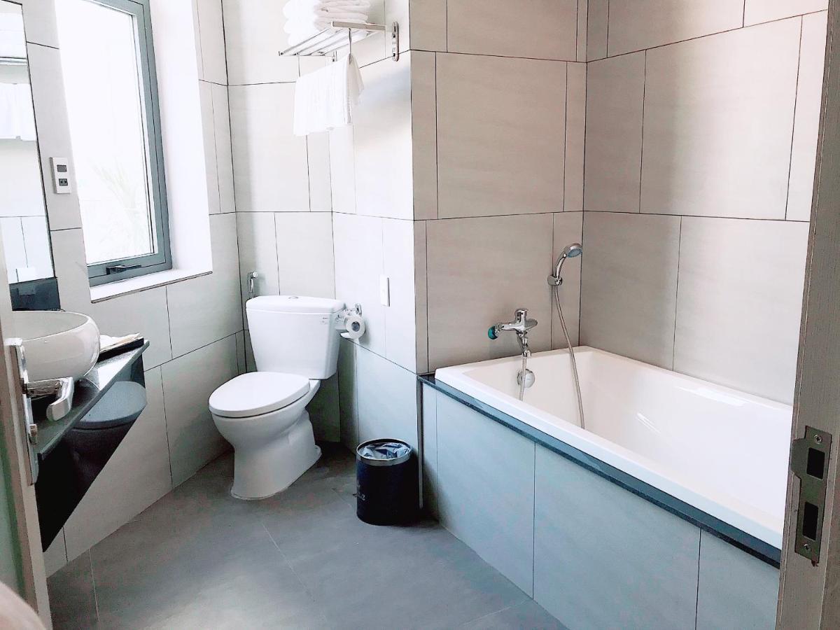 Holiday 2 Hotel 껀터 외부 사진