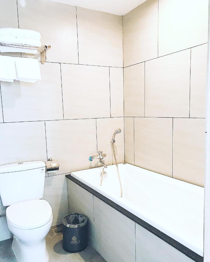 Holiday 2 Hotel 껀터 외부 사진