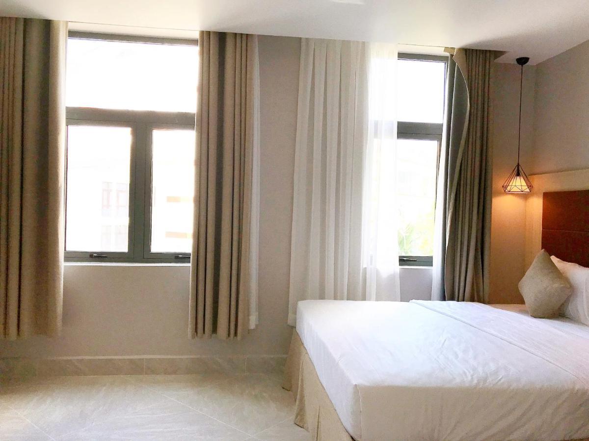 Holiday 2 Hotel 껀터 외부 사진
