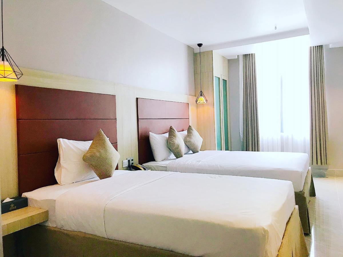 Holiday 2 Hotel 껀터 외부 사진