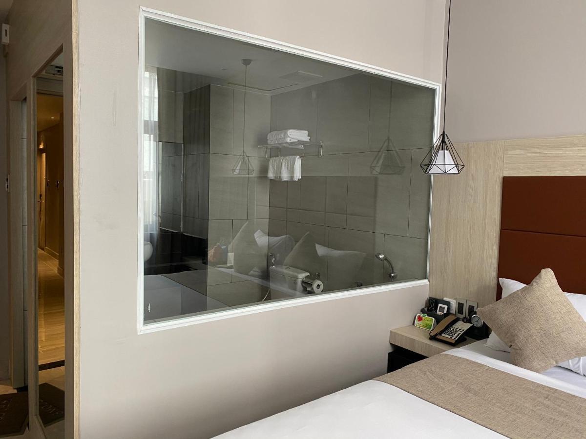 Holiday 2 Hotel 껀터 외부 사진